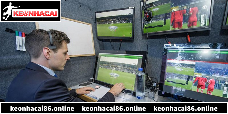 Công nghệ hiện đại giúp bóng đá công bằng và minh bạch hơn